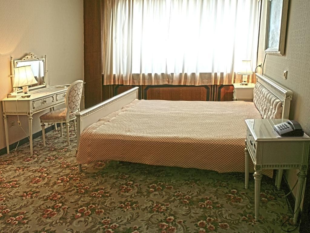 Hotel Bulgaria Dobrich Rum bild
